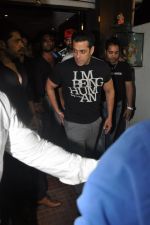 Salman Khan snapped at Himesh